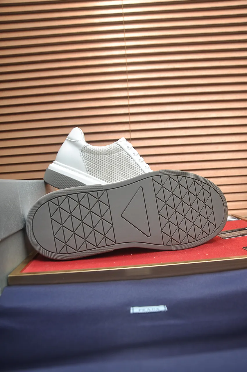 Men's shoes 💰580💶【PRADA】Top original, new season, high quality original goods, top imported calfskin with original imported glue, imported cowhide inside with original cowhide feet, original outsole! Quality guaranteed! Code 38-45 (45 customized)